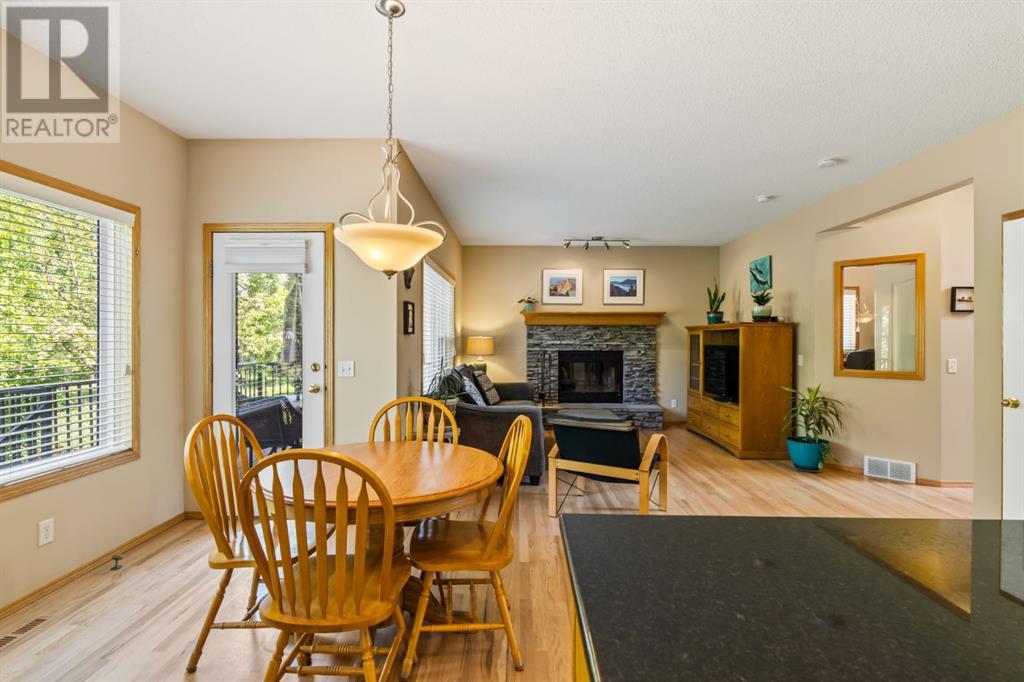Single Family House for Sale in  Discovery Ridge Court SW Discovery Ridge Calgary 