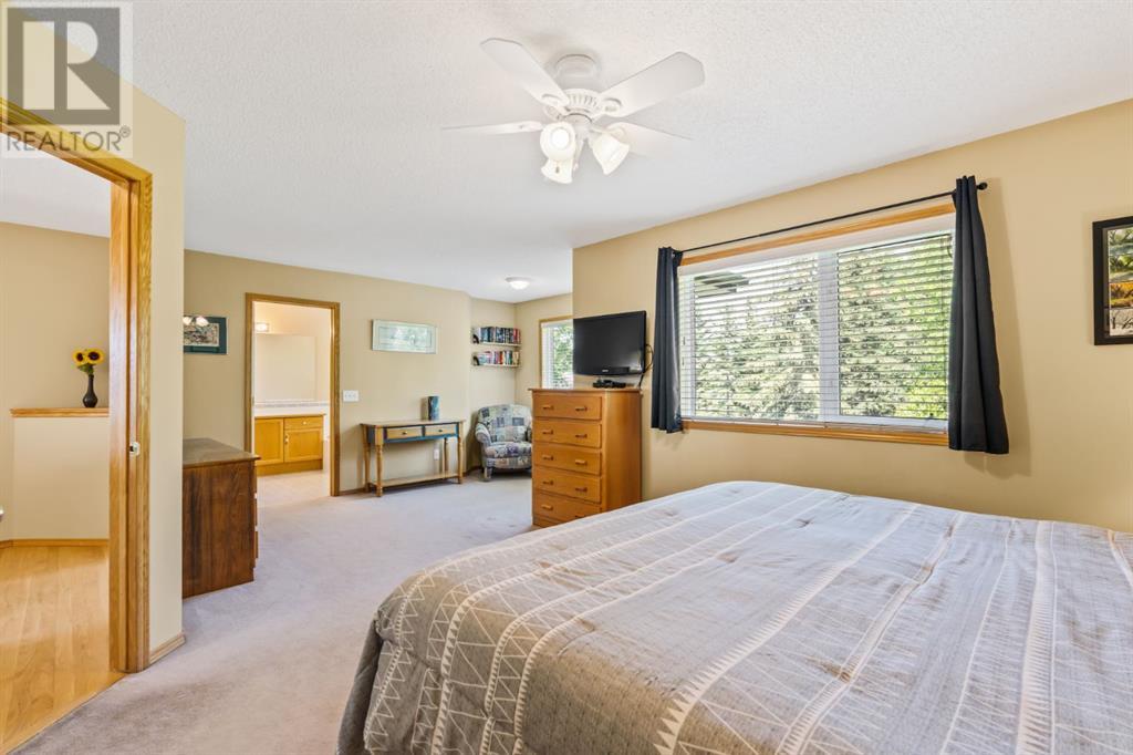 Single Family House for Sale in  Discovery Ridge Court SW Discovery Ridge Calgary 