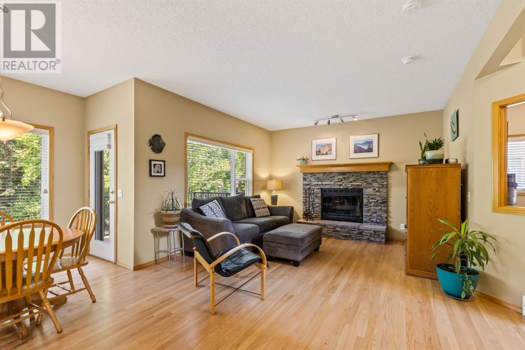 Single Family House for Sale in  Discovery Ridge Court SW Discovery Ridge Calgary 