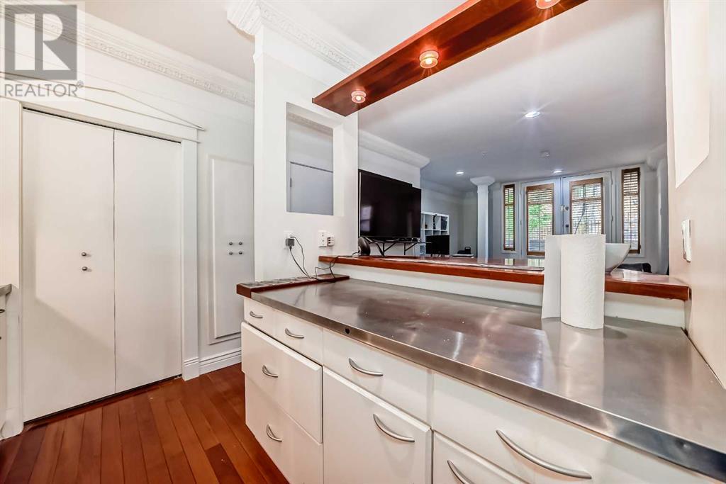 Single Family House for Sale in    Street SW Beltline Calgary 