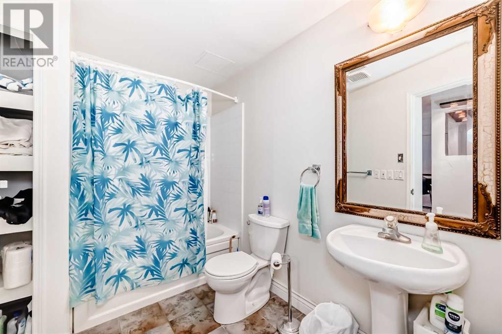Single Family House for Sale in    Street SW Beltline Calgary 