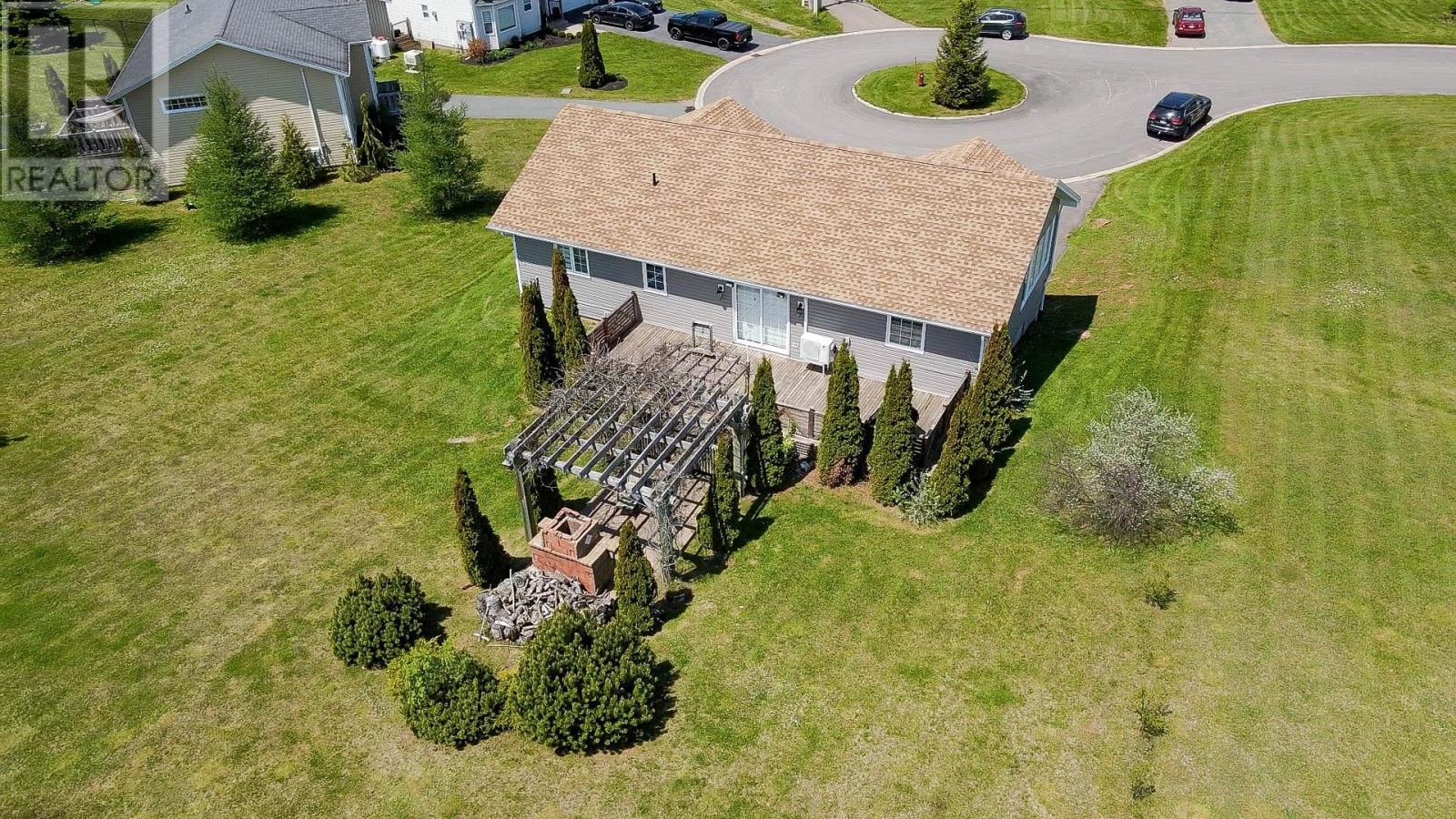 Photo 41 of 46 Maclauchlan Drive, Stratford PE