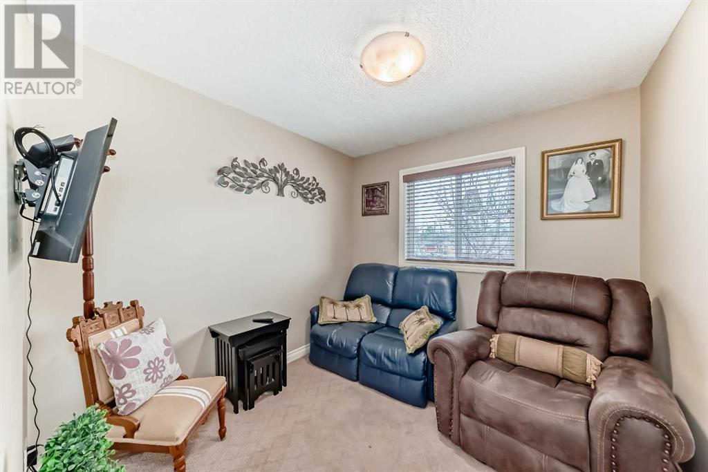 Single Family House Bungalow for Sale in  Maryvale Way NE Marlborough Calgary 