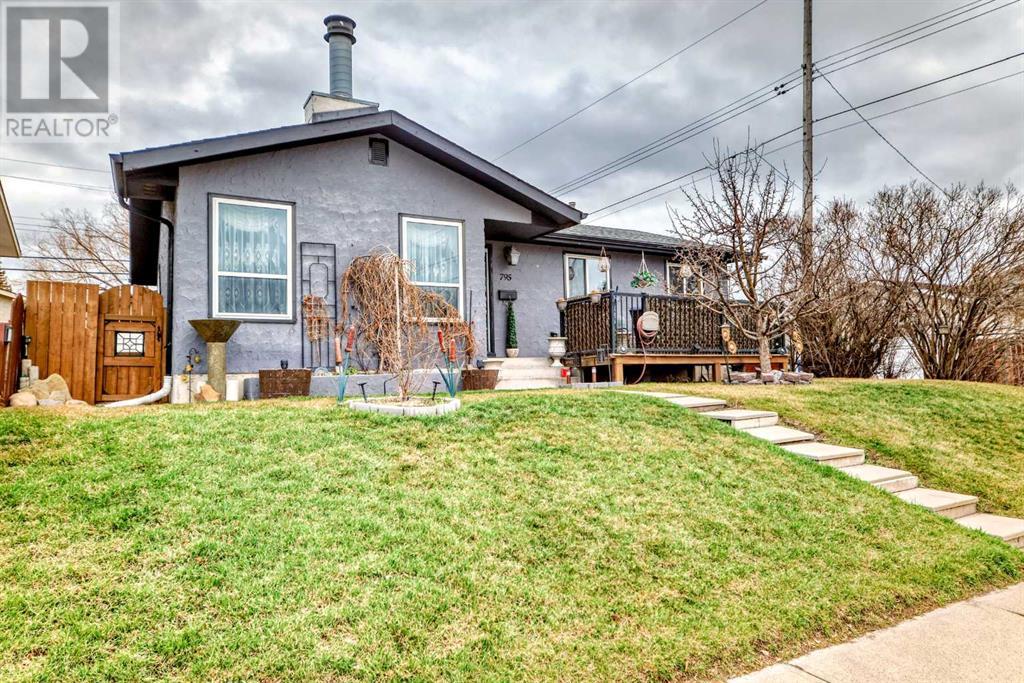Single Family House Bungalow for Sale in  Maryvale Way NE Marlborough Calgary 