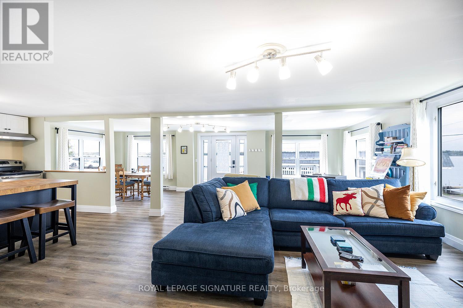 Photo 44 of 111 Hazel Street, Kawartha Lakes ON
