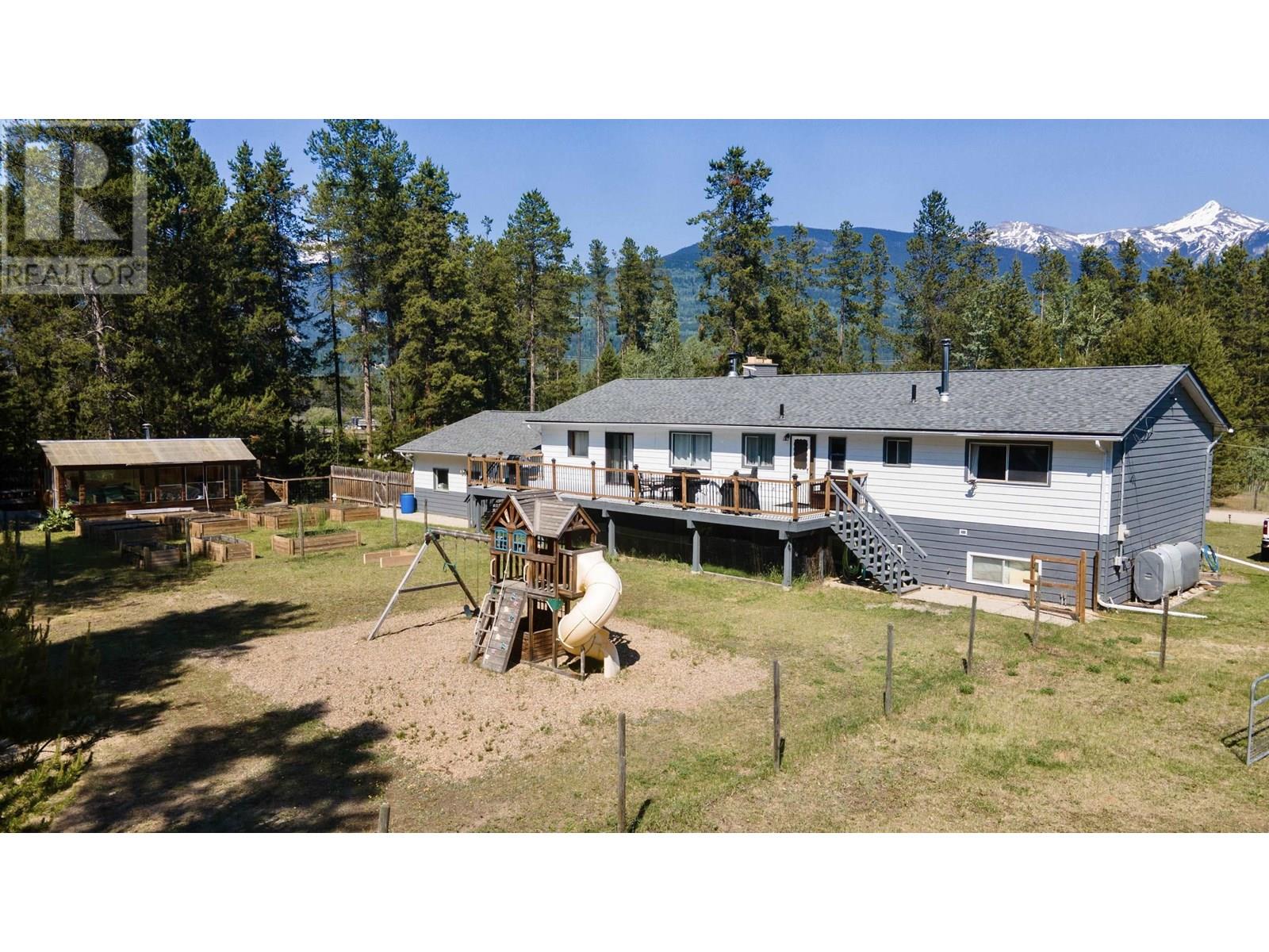 1505 S 5 HIGHWAY, Valemount