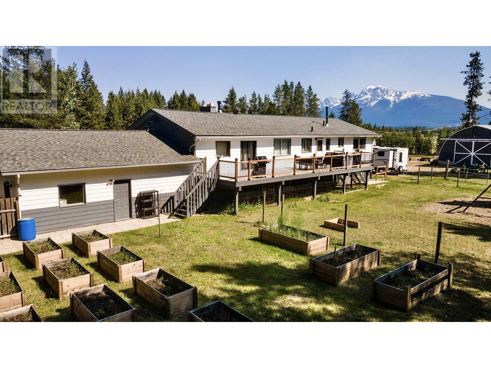 1505 S 5 HIGHWAY, Valemount