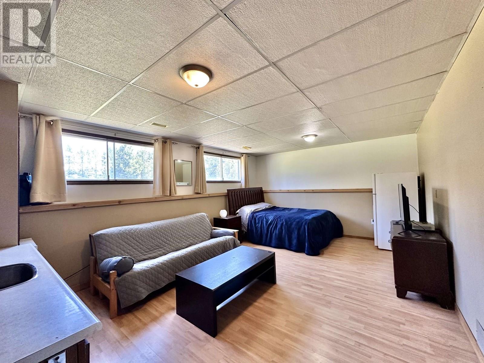 1505 S 5 HIGHWAY, Valemount