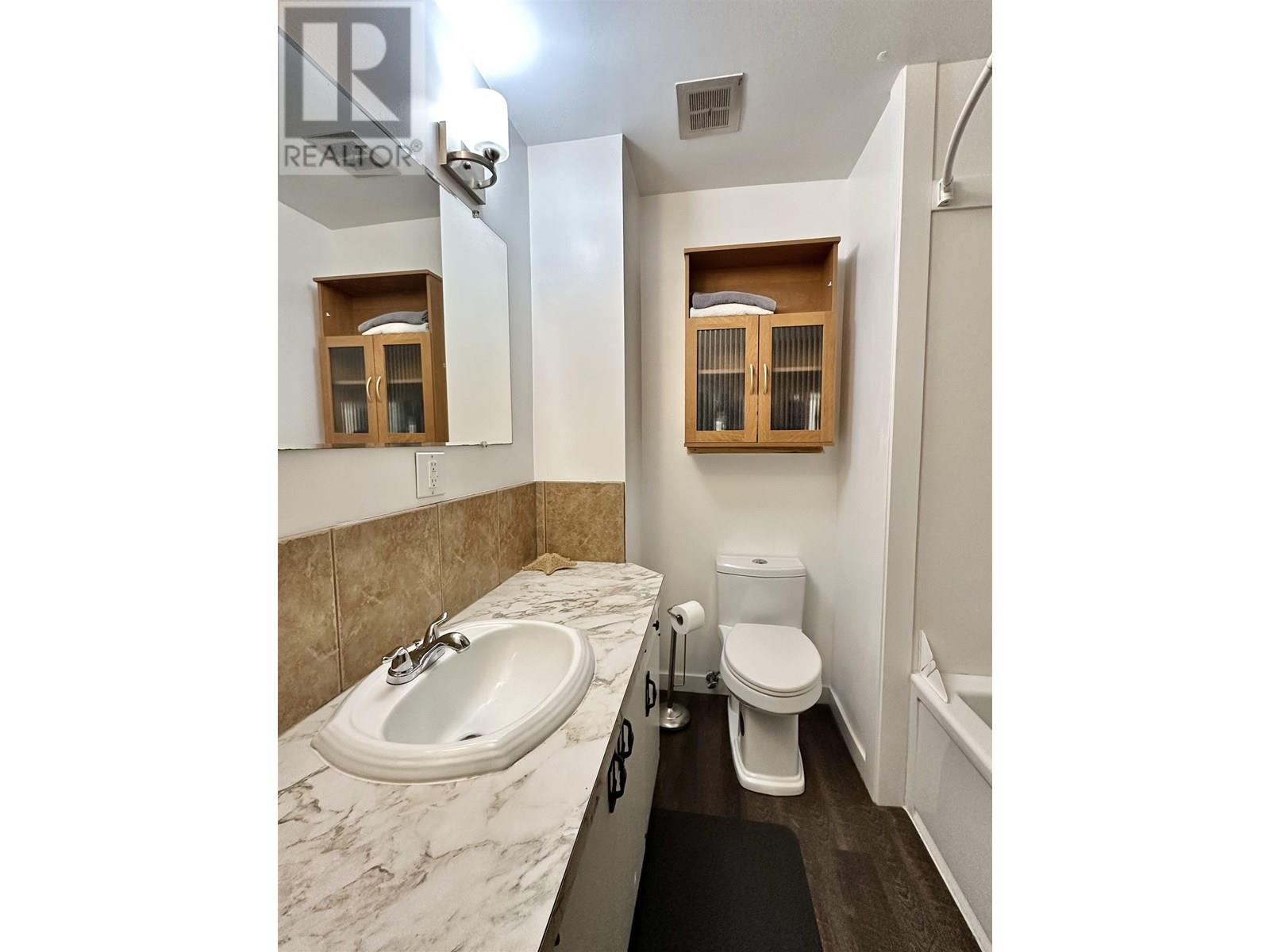1505 S 5 HIGHWAY, Valemount