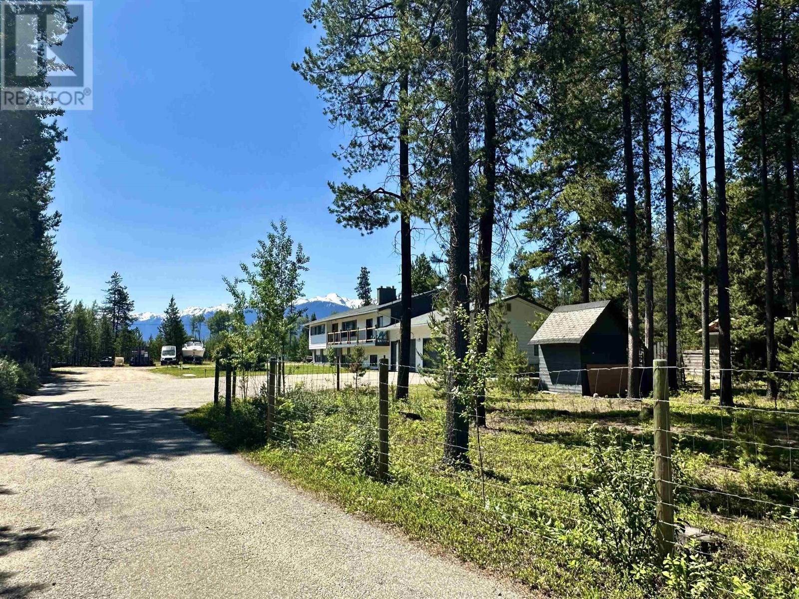 1505 S 5 HIGHWAY, Valemount