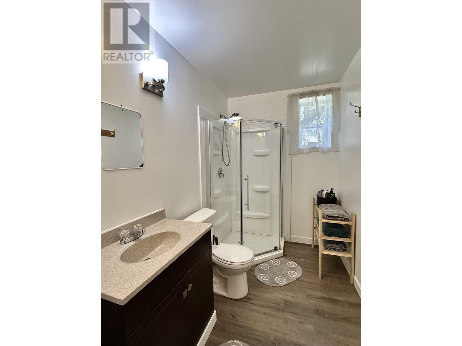 1505 S 5 HIGHWAY, Valemount