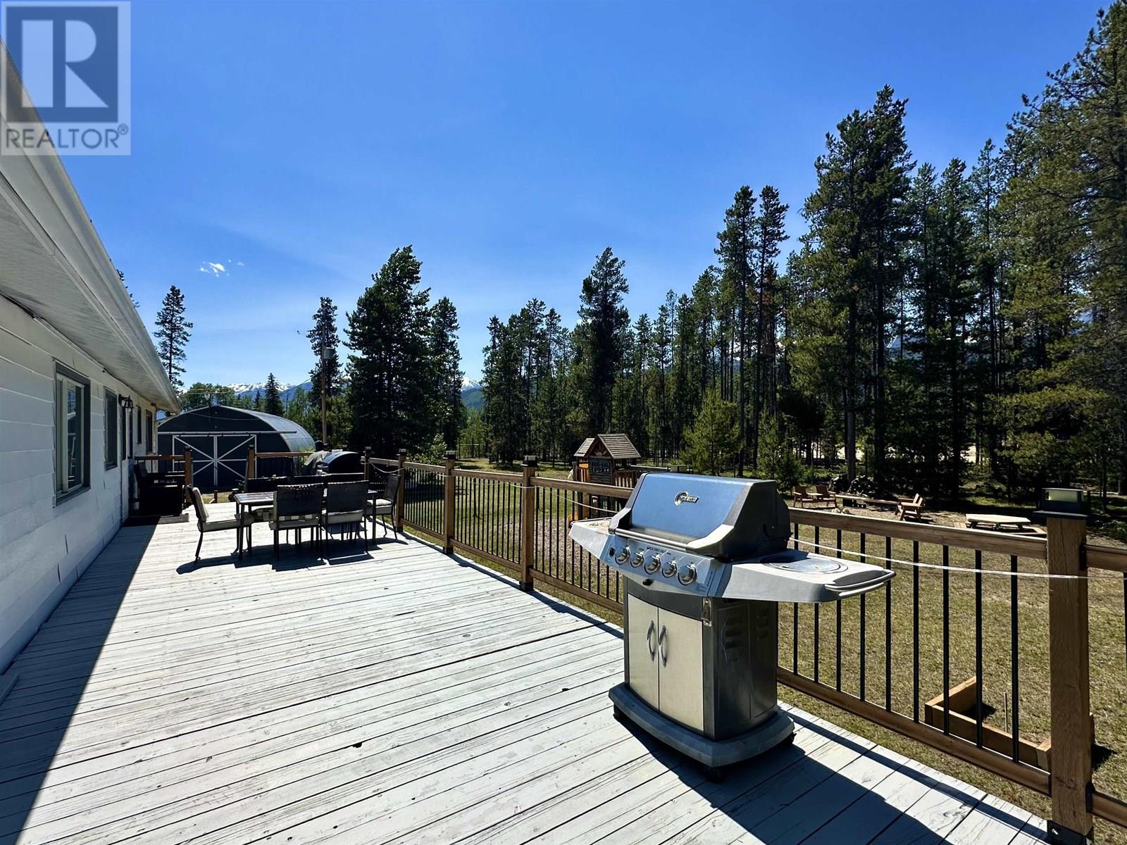 1505 S 5 HIGHWAY, Valemount
