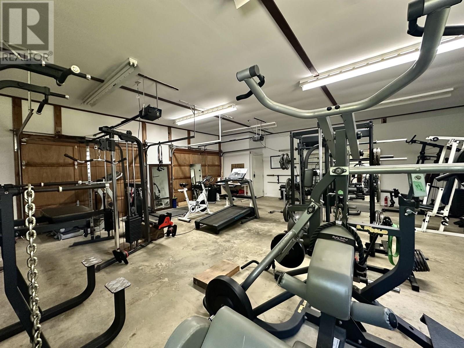 1505 S 5 HIGHWAY, Valemount
