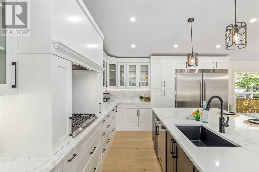 Single Family House for Sale in  Oakhampton Place SW Oakridge Calgary 