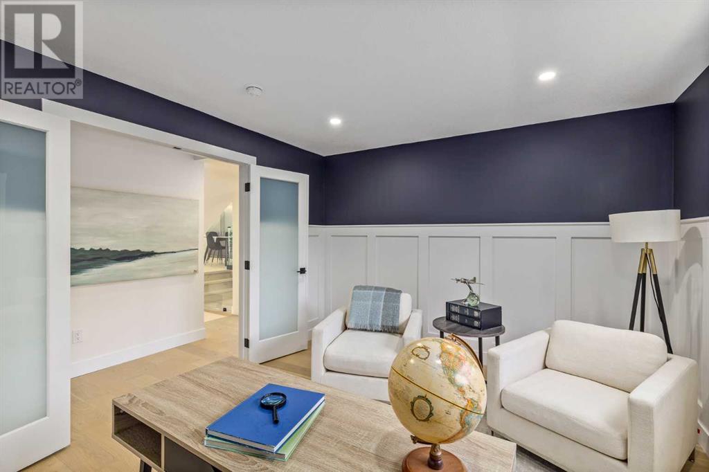 Single Family House for Sale in  Oakhampton Place SW Oakridge Calgary 