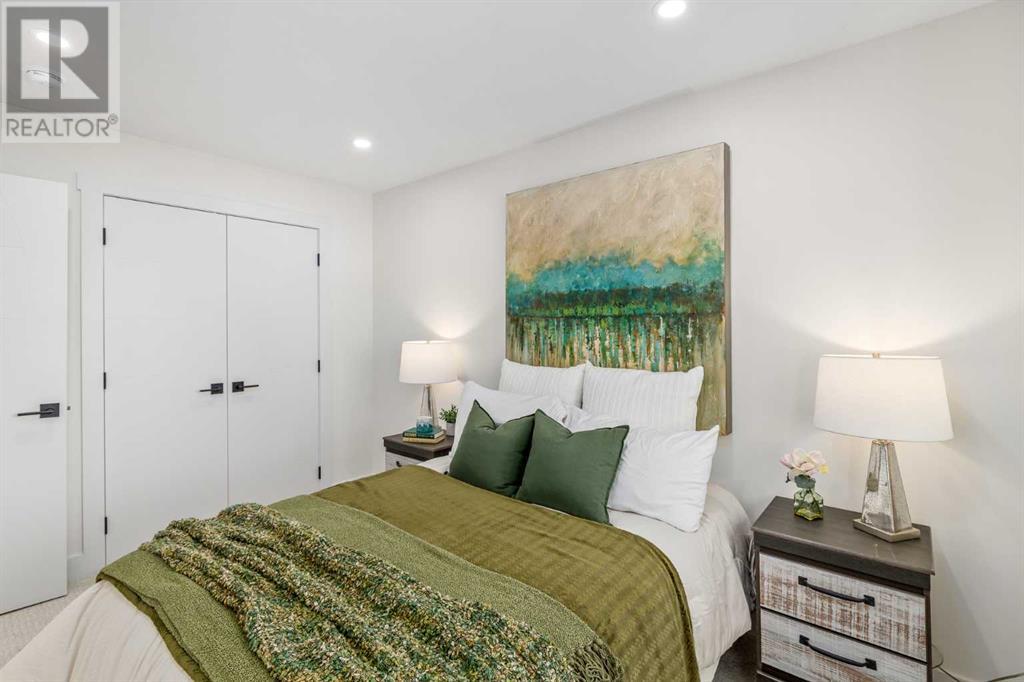 Single Family House for Sale in  Oakhampton Place SW Oakridge Calgary 