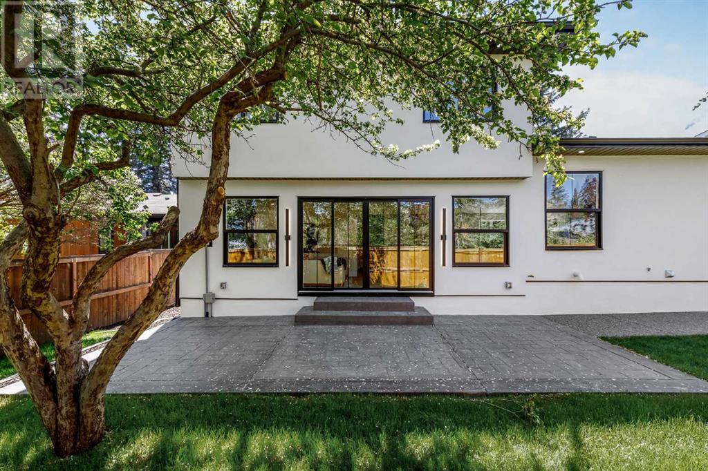 Single Family House for Sale in  Oakhampton Place SW Oakridge Calgary 