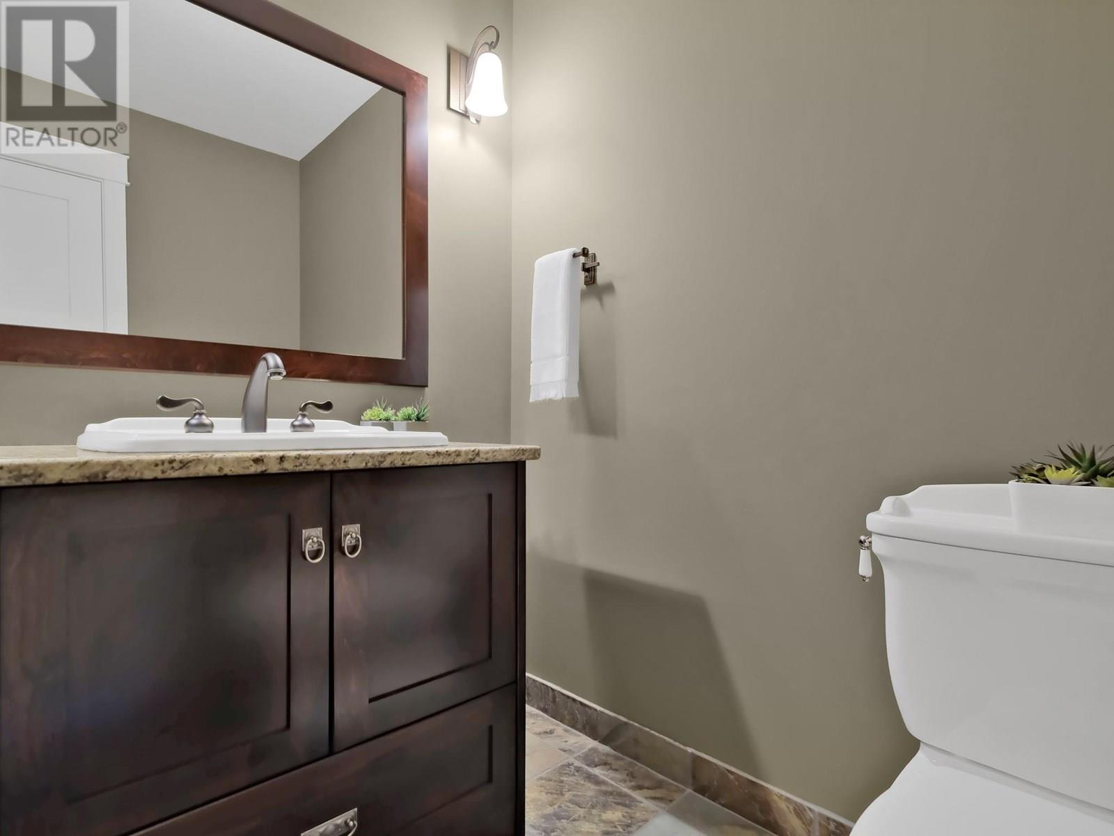 162 VANCOUVER Place, Penticton