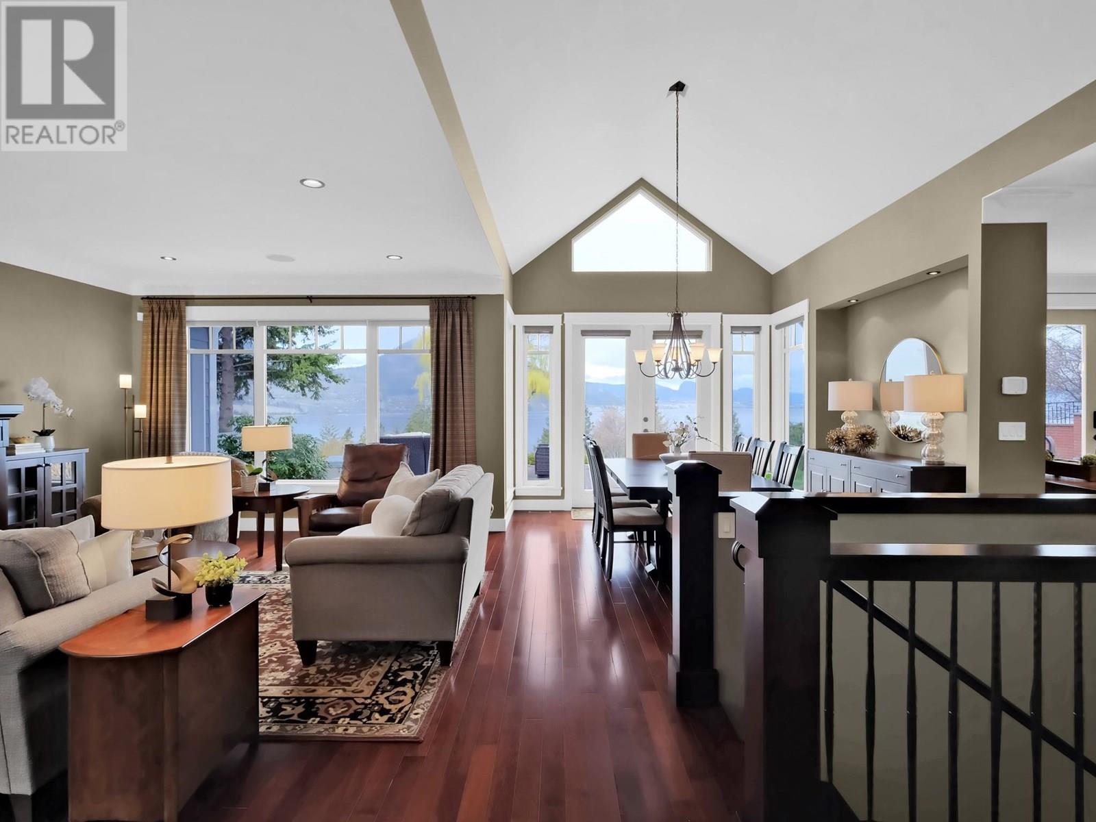 162 VANCOUVER Place, Penticton