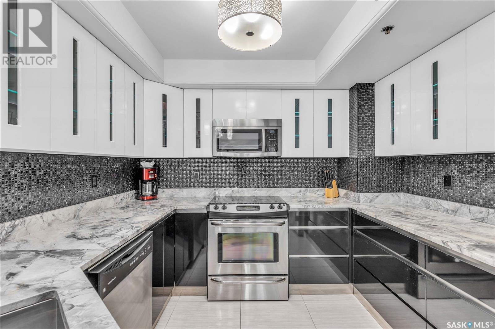 Photo 13 of 504 157 2nd Avenue N, Saskatoon SK