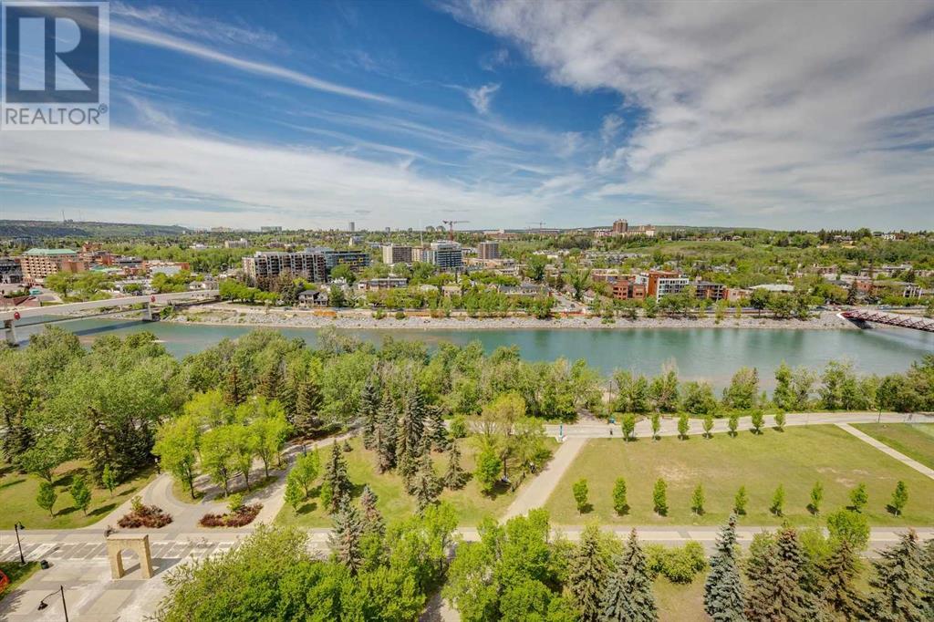 Single Family House for Sale in    Avenue SW Eau Claire Calgary 
