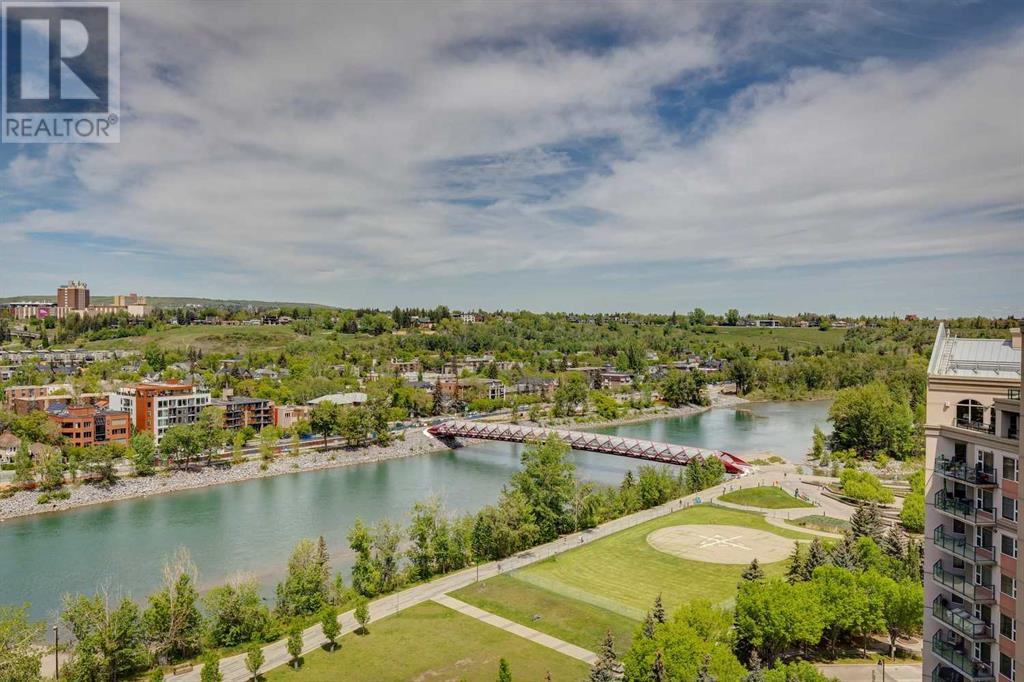 Single Family House for Sale in    Avenue SW Eau Claire Calgary 