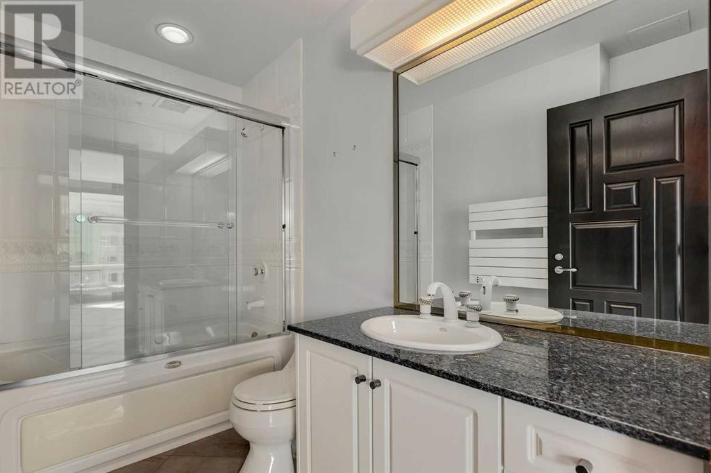 Single Family House for Sale in    Avenue SW Eau Claire Calgary 