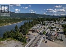 1451 Columbia Avenue, Castlegar, BC V1N1H8 Photo 22