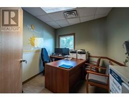 1451 Columbia Avenue, Castlegar, BC V1N1H8 Photo 44