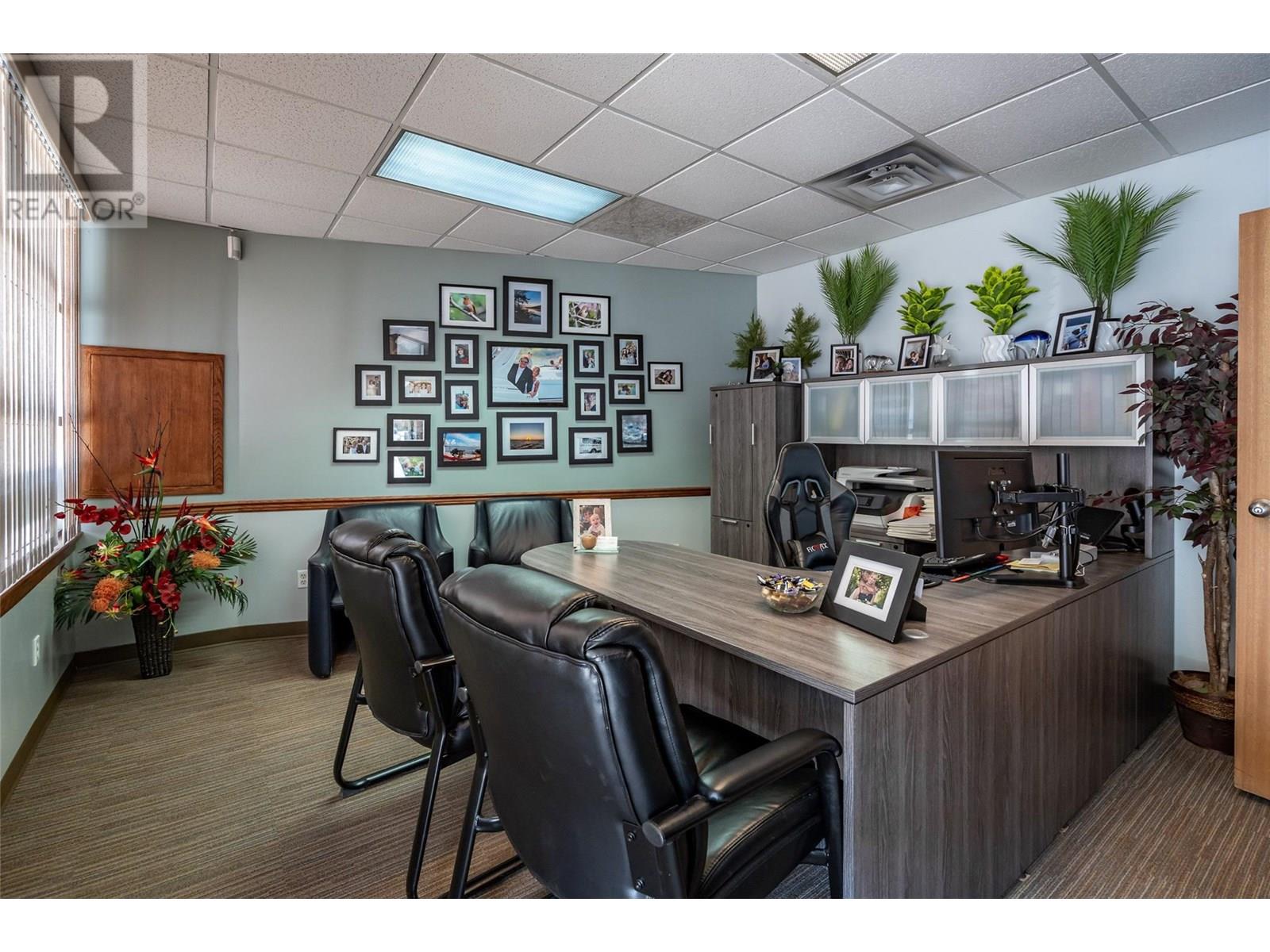 1451 Columbia Avenue - 42