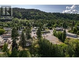 1451 Columbia Avenue, Castlegar, BC V1N1H8 Photo 29