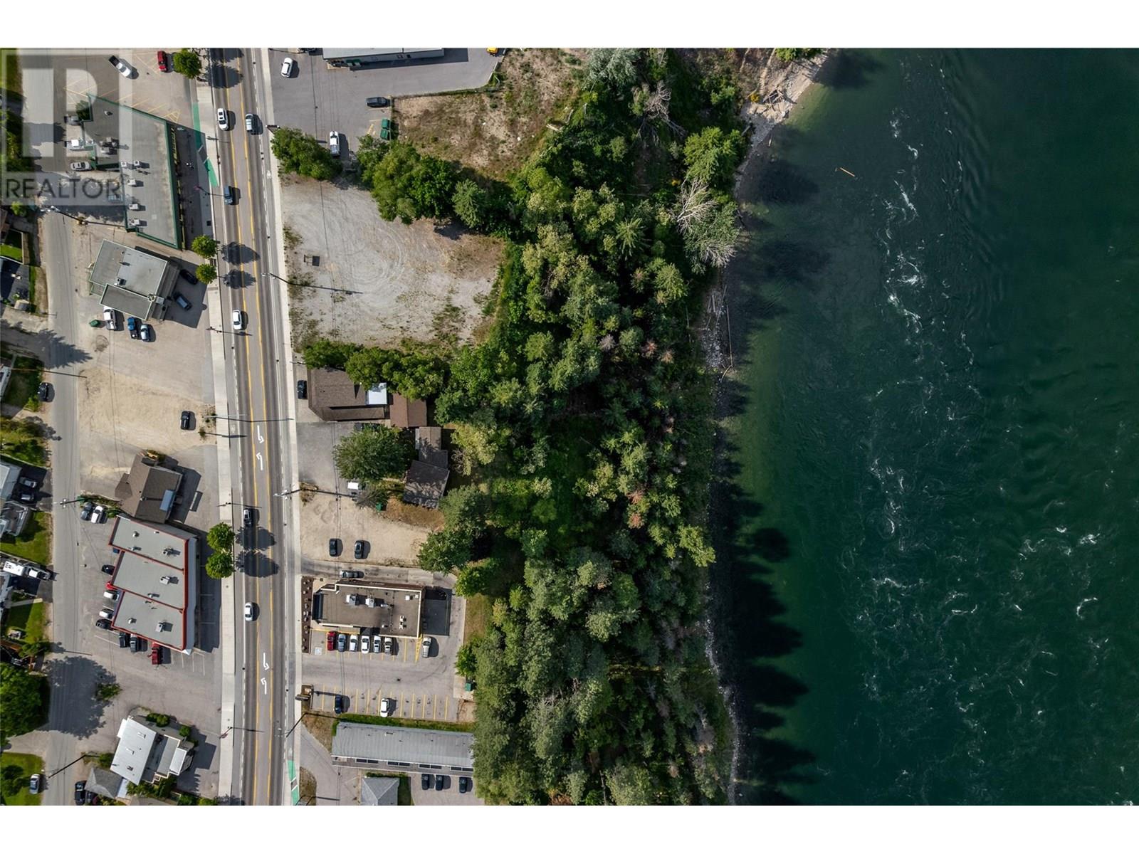 1451 Columbia Avenue - 34