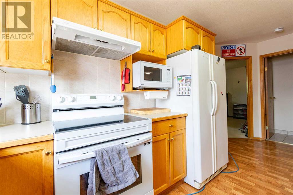 4402 57 Street, Stettler, Alberta