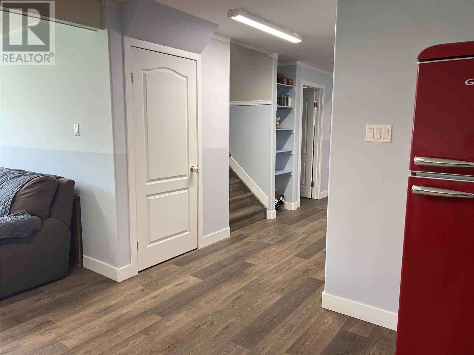 5120 41 Street NE - 32