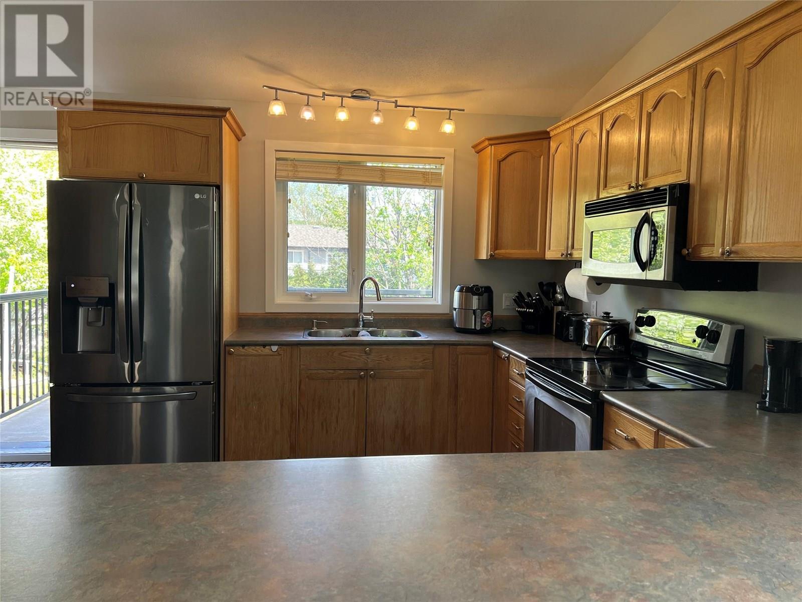 5120 41 Street NE, Chetwynd