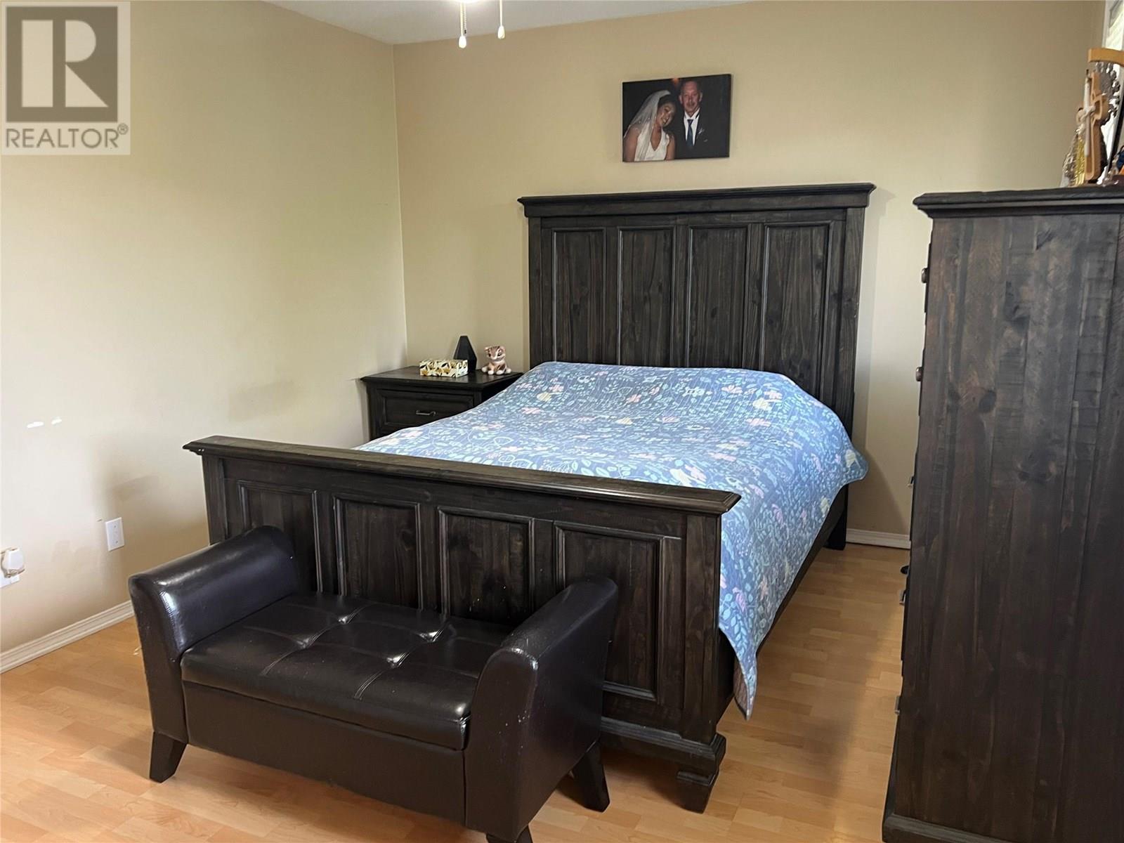 5120 41 Street NE - 23