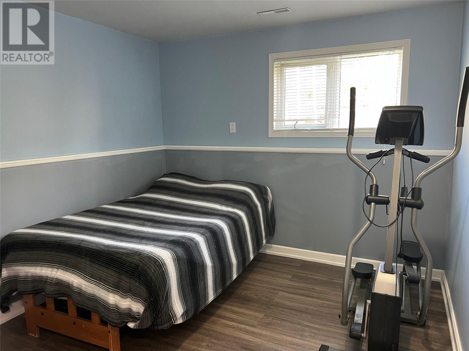 5120 41 Street NE - 43