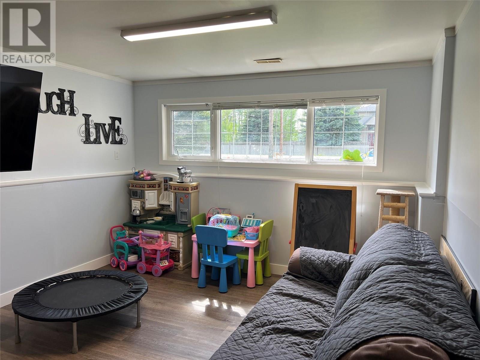 5120 41 Street NE - 34