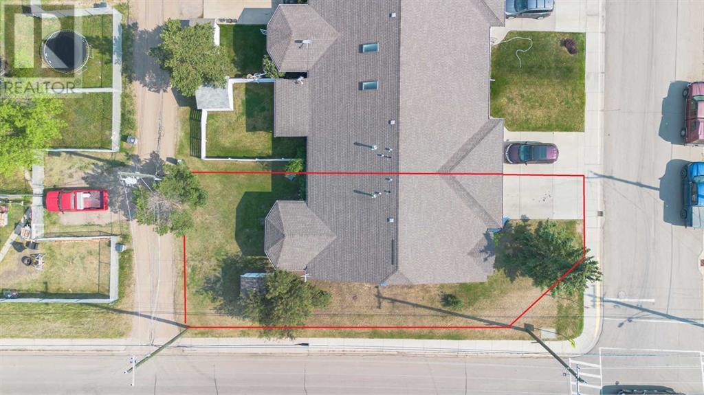 Single Family House Bungalow for Sale in   Street Parkdale Stettler 
