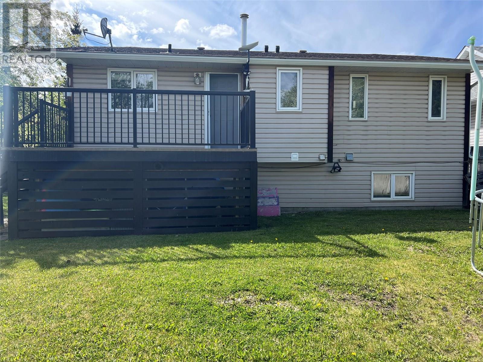 5120 41 Street NE, Chetwynd