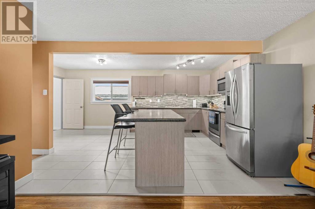 Single Family House Bungalow for Sale in  Southwood Drive SE Southview Calgary 