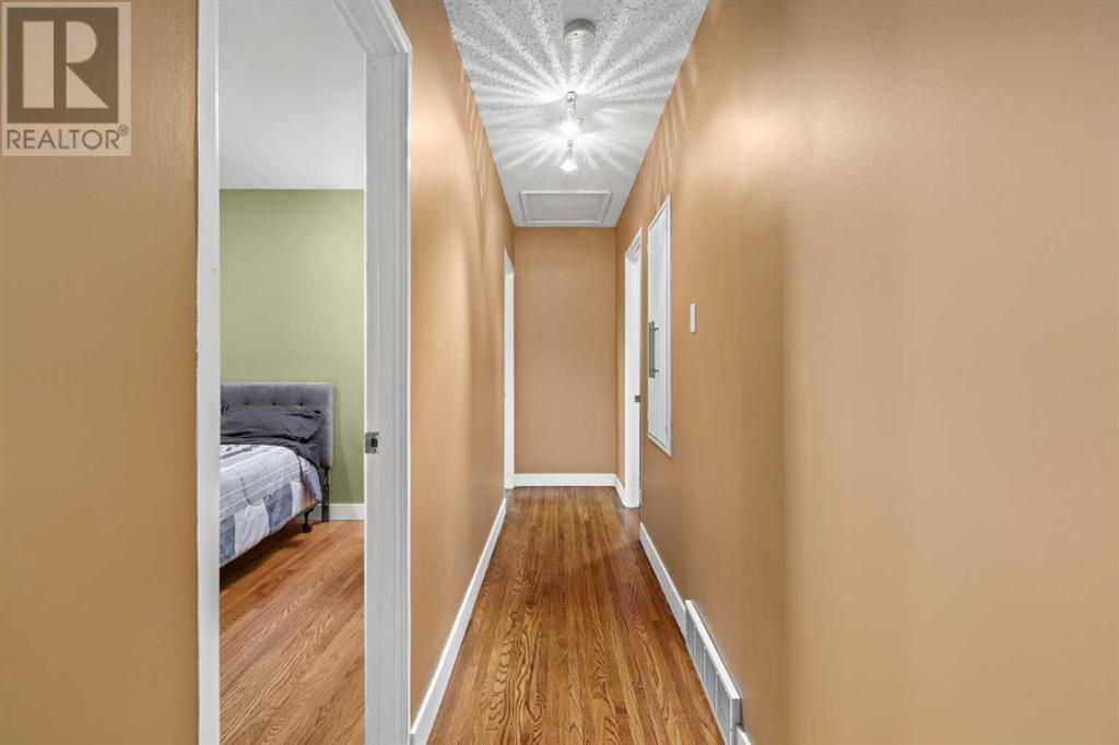 Single Family House Bungalow for Sale in  Southwood Drive SE Southview Calgary 