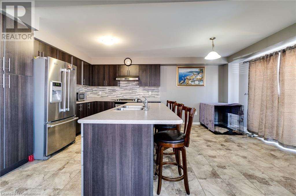 Photo 36 of 230 English Lane, Brantford ON