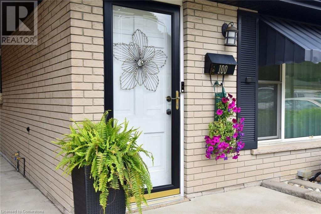 Photo 5 of 100 Whitney Avenue, Hamilton ON