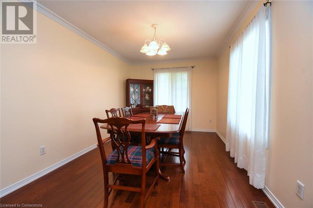 Photo 11 of 7 Southside Place Unit 49, Hamilton ON