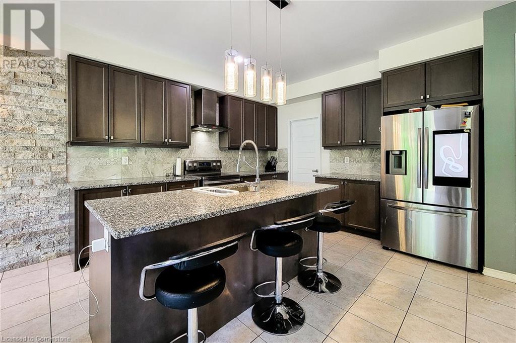 Photo 16 of 65 Cactus Crescent, Stoney Creek ON