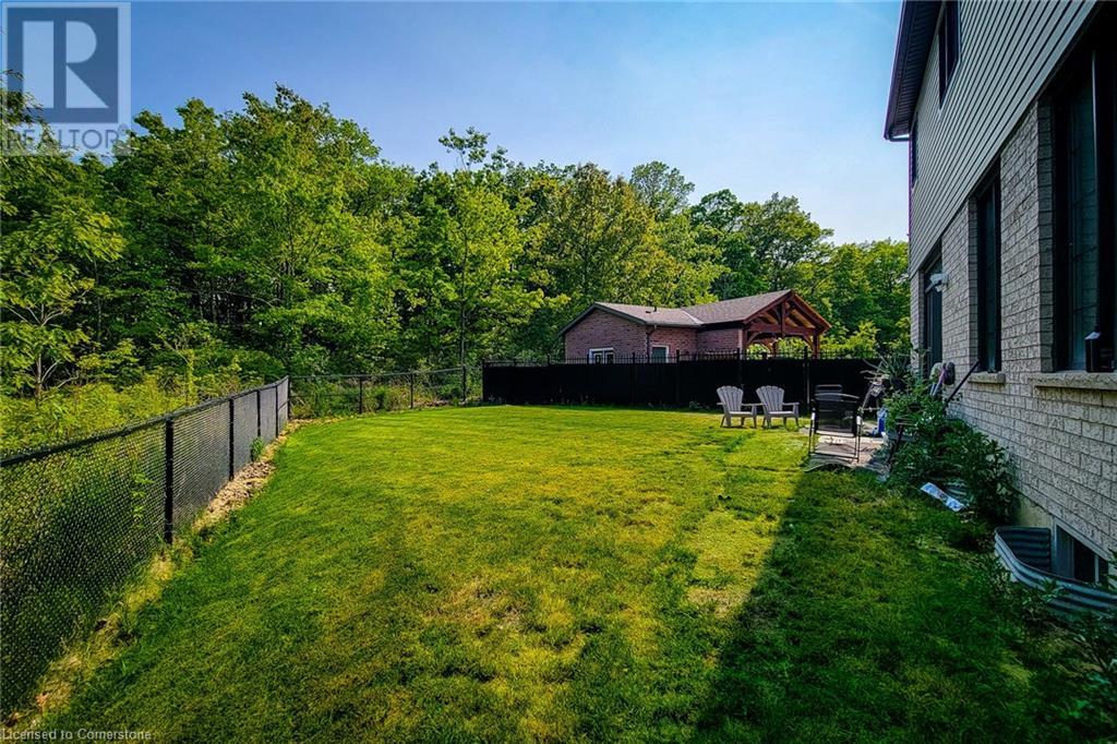 Photo 26 of 65 Cactus Crescent, Stoney Creek ON