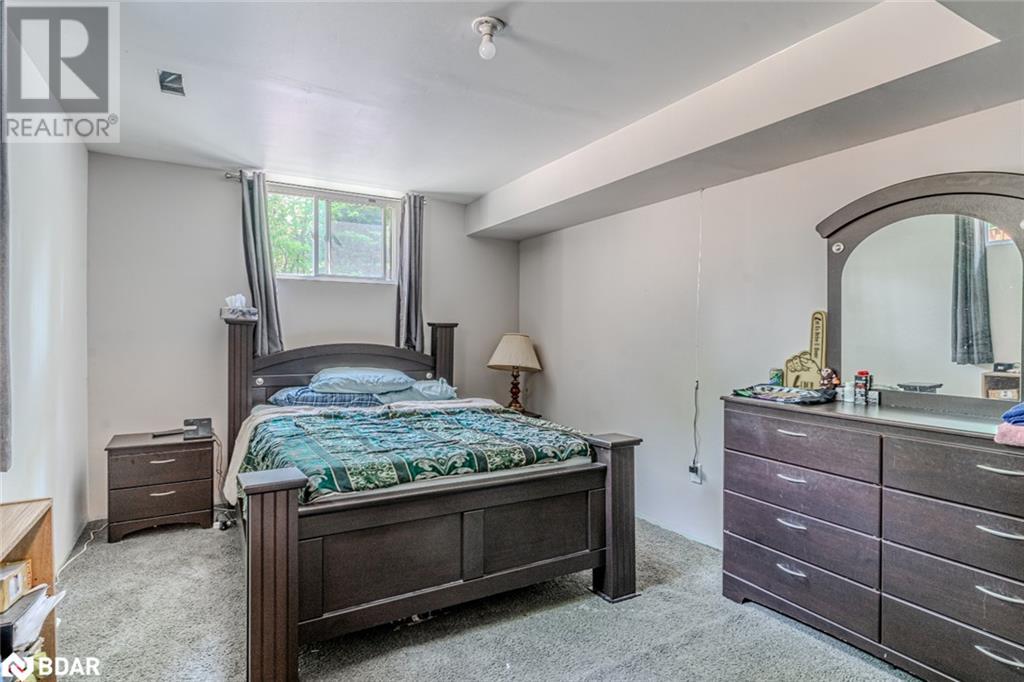 Photo 31 of 134 Spruce Street, Tiny ON