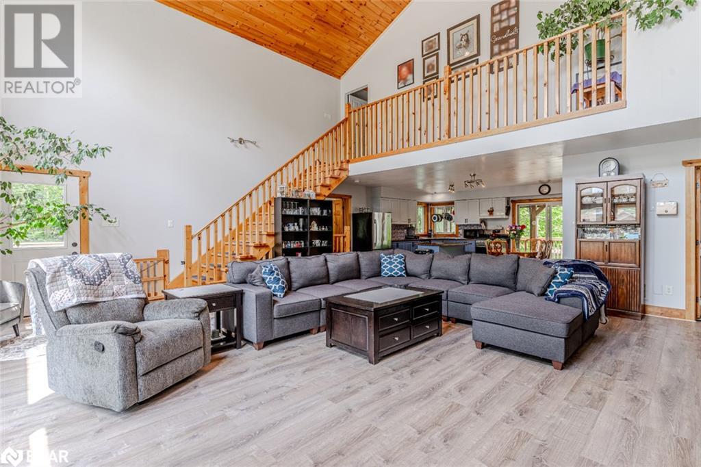Photo 2 of 134 Spruce Street, Tiny ON