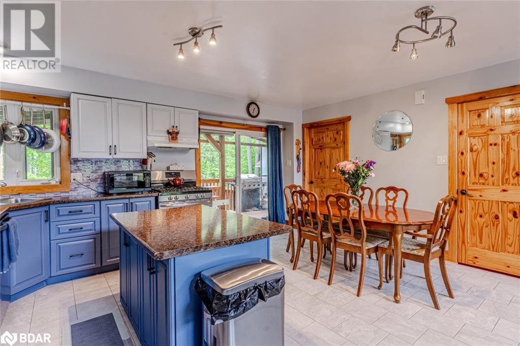 Photo 18 of 134 Spruce Street, Tiny ON